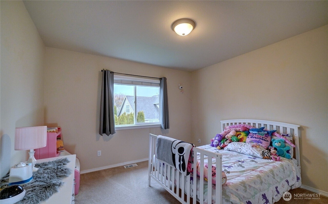7053 Radius Loop SE SE, Lacey, WA 98513