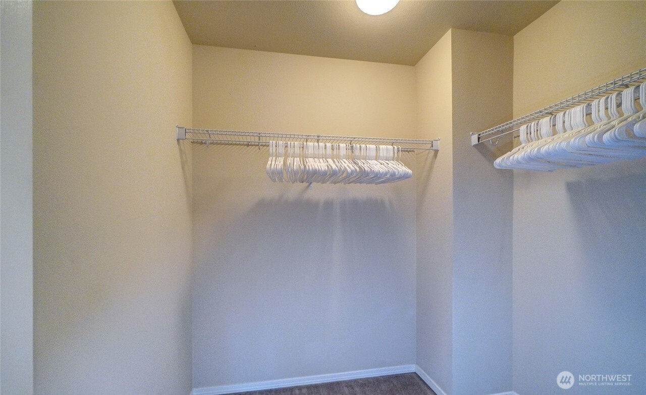 7053 Radius Loop SE SE, Lacey, WA 98513