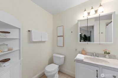 1516 NE 96th Street , Seattle, WA 98115 - Photo 12