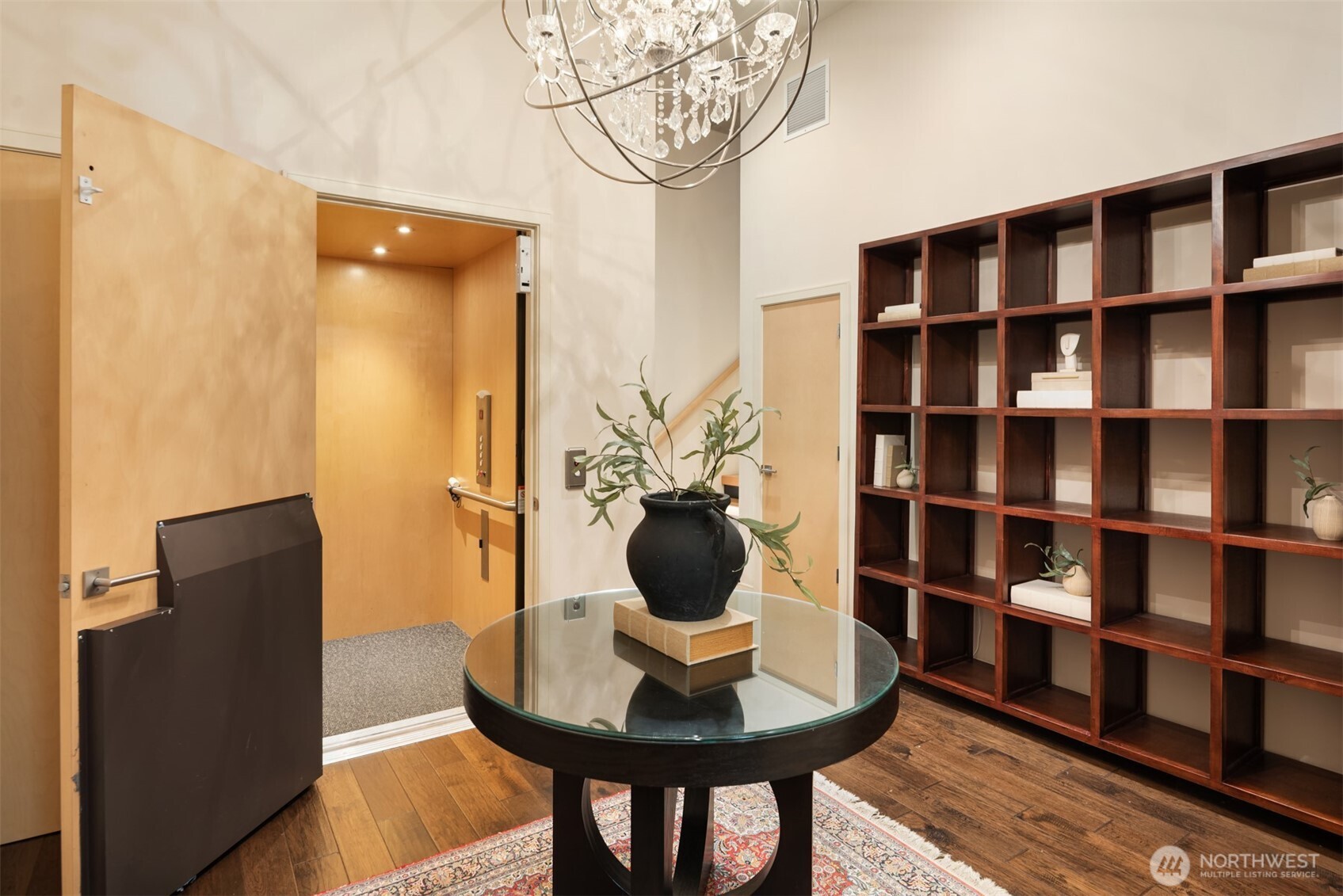 1845 16th Avenue , Seattle, WA 98122