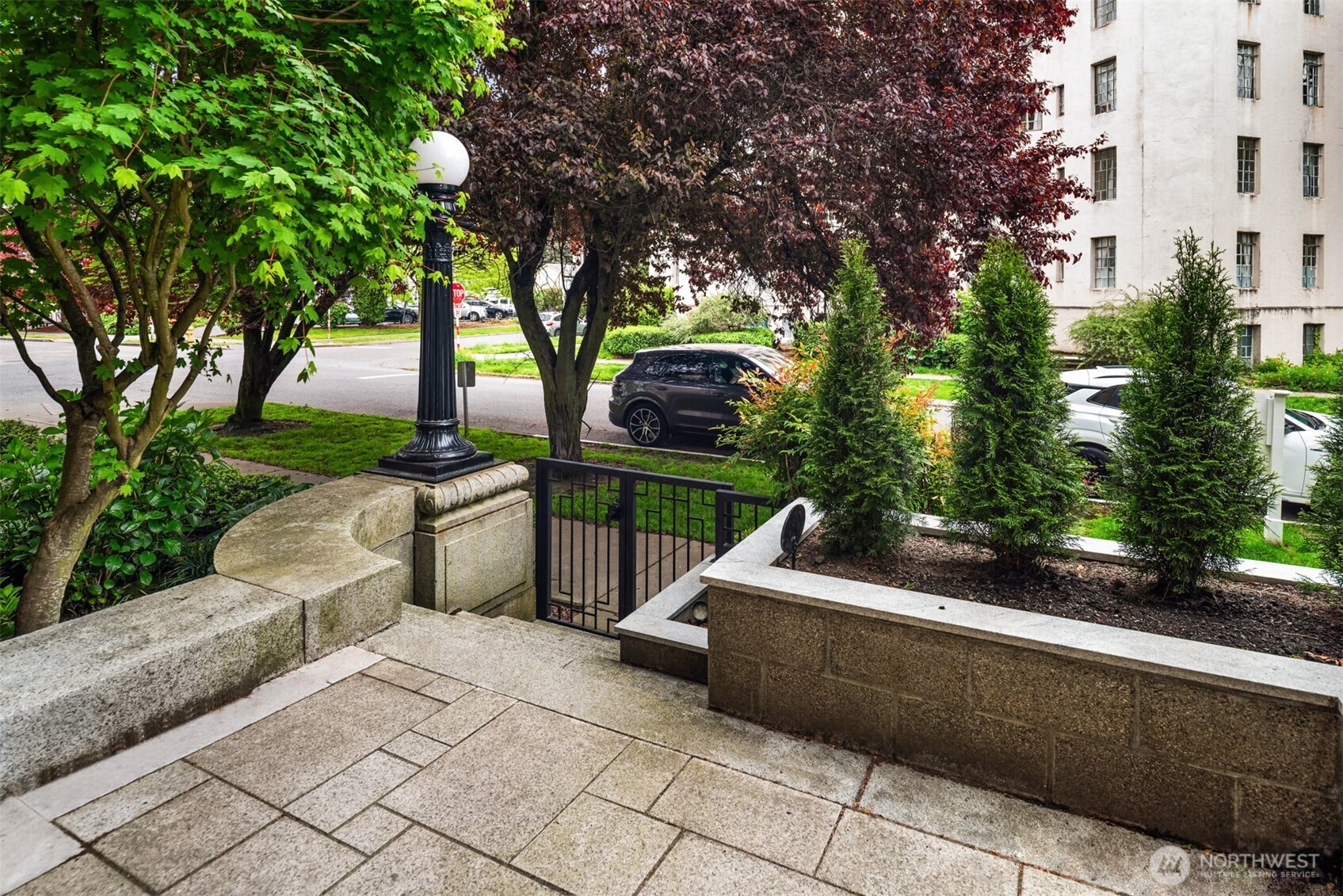 1845 16th Avenue , Seattle, WA 98122