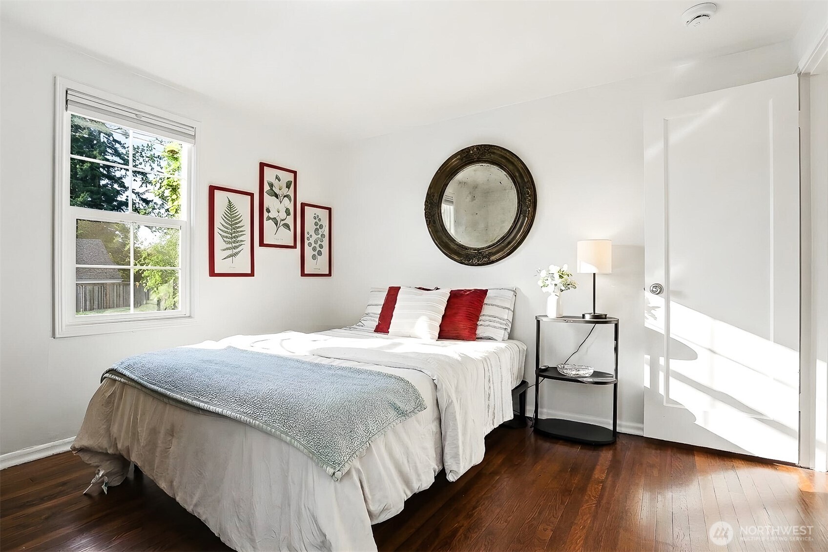 12238 76th Avenue S, Seattle, WA 98178