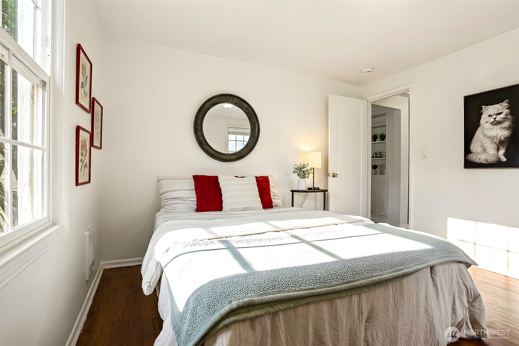 12238 76th Avenue S, Seattle, WA 98178