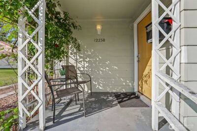 12238 76th Avenue S, Seattle, WA 98178 - Photo 3