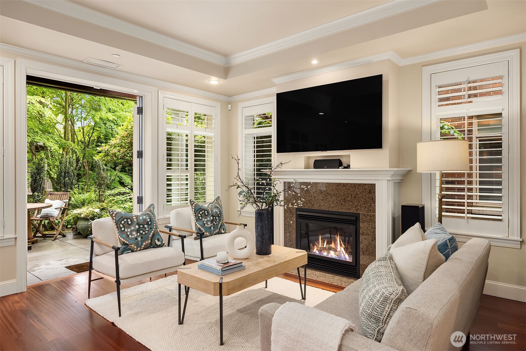 725 Harvard Avenue E, Seattle, WA 98102