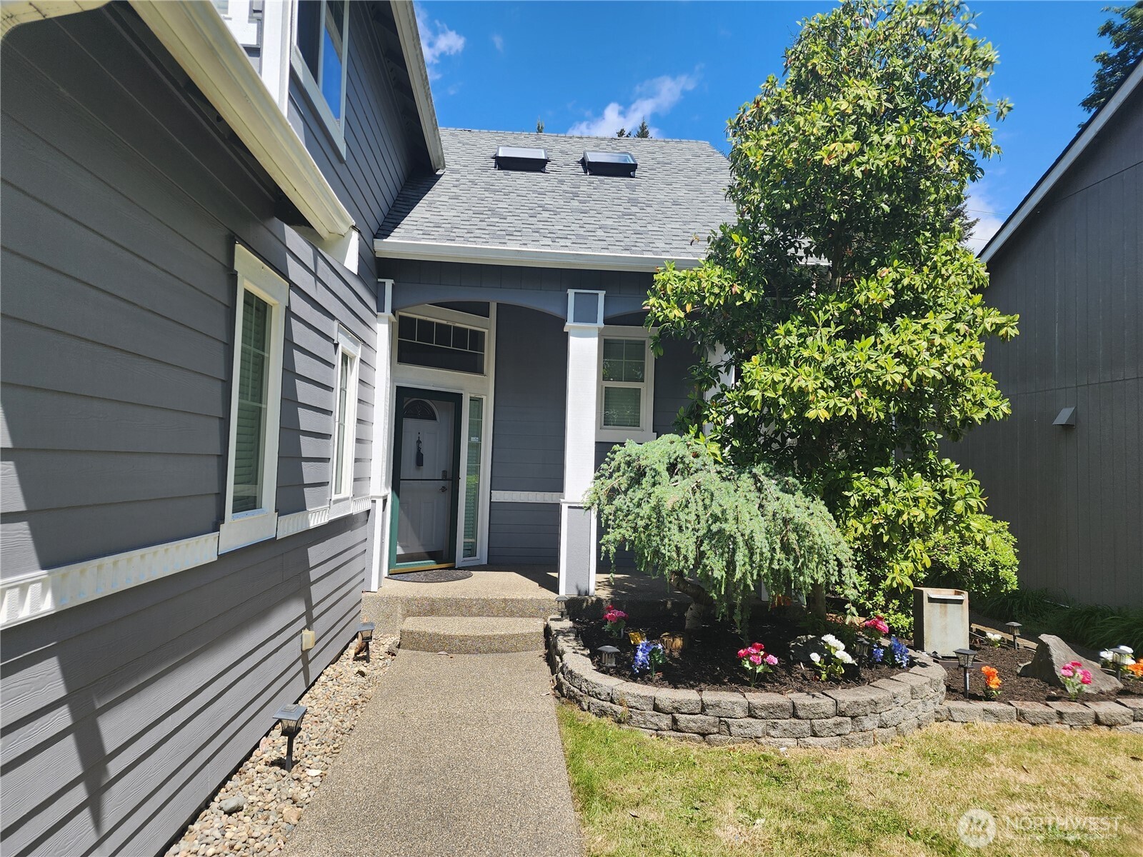 3021 70th Way SW, Tumwater, WA 98512