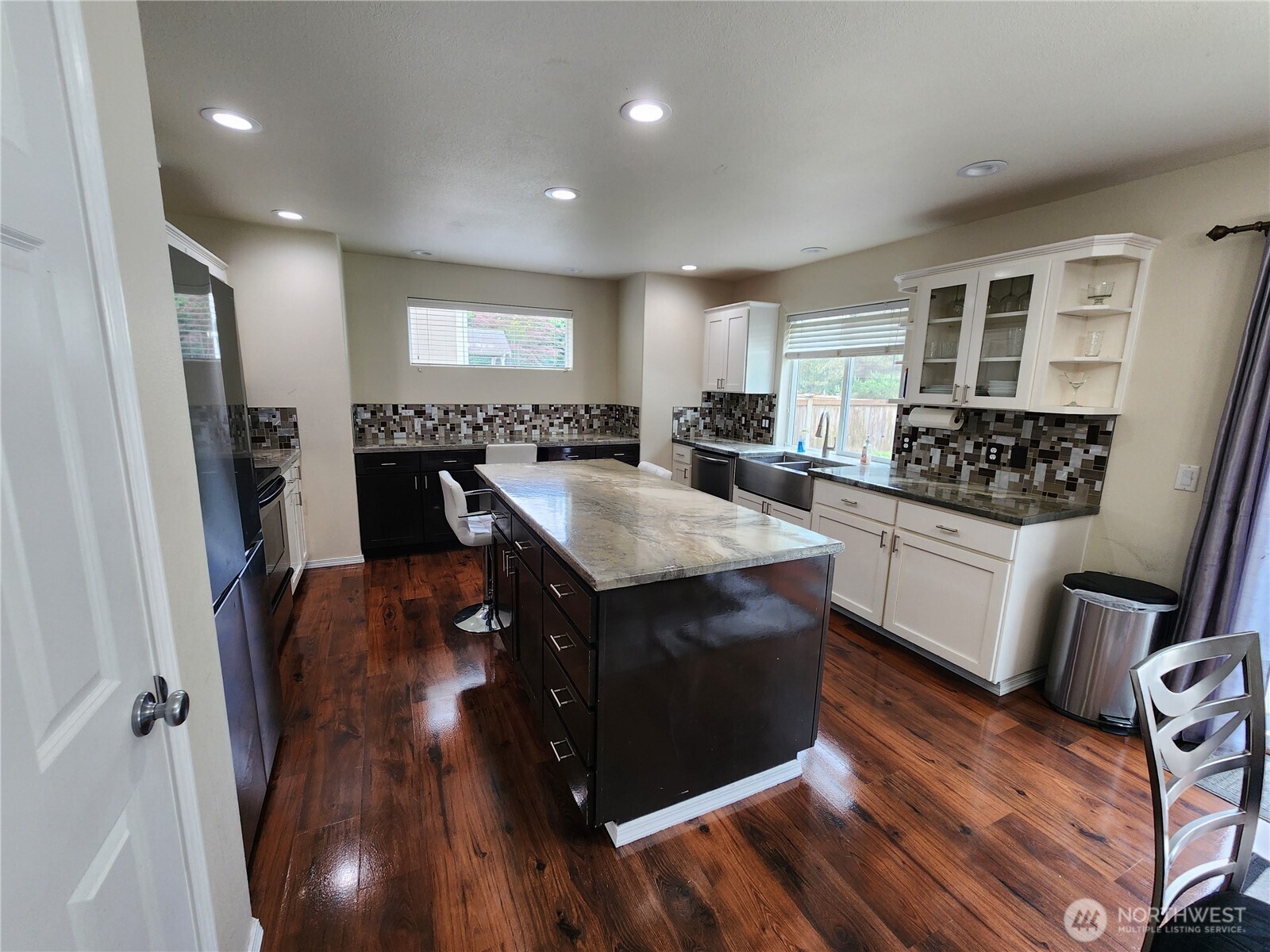 3021 70th Way SW, Tumwater, WA 98512
