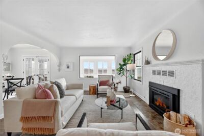 5311 Beach Drive SW, Seattle, WA 98136 - Photo 2