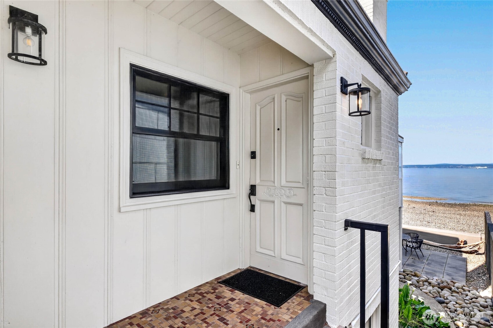 5311 Beach Drive SW, Seattle, WA 98136