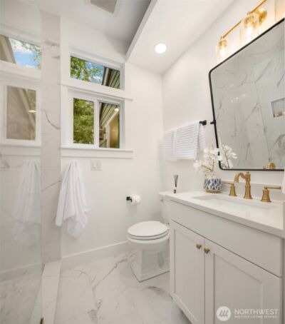 1014 4th Avenue N, Seattle, WA 98109 - Photo 20