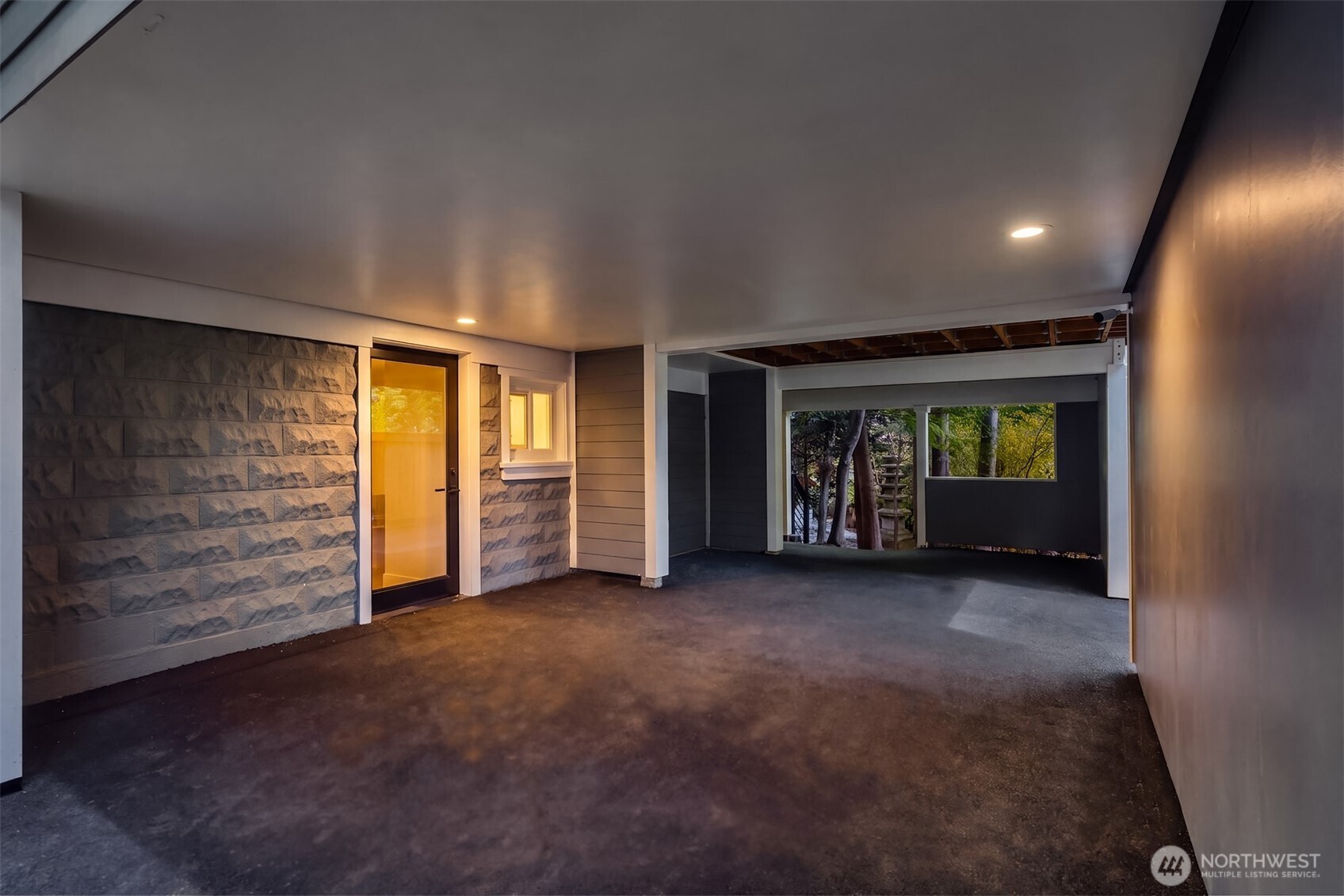 1014 4th Avenue N, Seattle, WA 98109