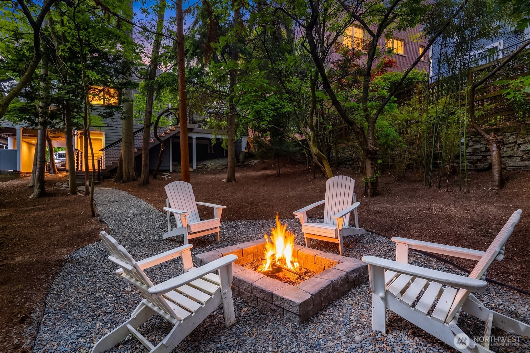 1014 4th Avenue N, Seattle, WA 98109