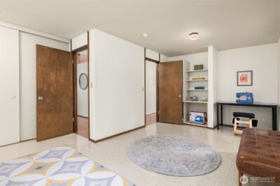 14517 Henderson Road NE, Bainbridge Island, WA 98110 - Photo 20