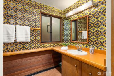 14517 Henderson Road NE, Bainbridge Island, WA 98110 - Photo 26