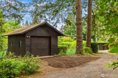 14517 Henderson Road NE, Bainbridge Island, WA 98110 - Photo 29