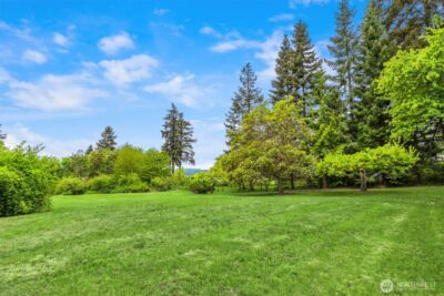 14517 Henderson Road NE, Bainbridge Island, WA 98110 - Photo 31