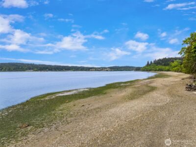 14517 Henderson Road NE, Bainbridge Island, WA 98110 - Photo 37