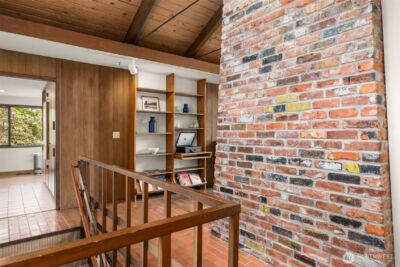 14517 Henderson Road NE, Bainbridge Island, WA 98110 - Photo 8