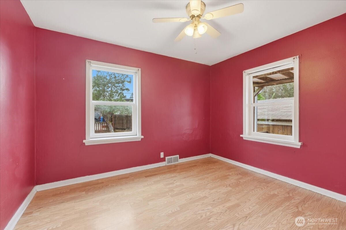 4624 N Pearl Street , Tacoma, WA 98407