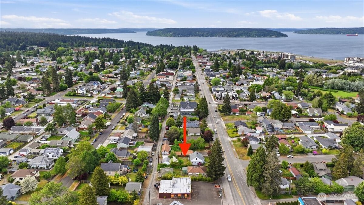 4624 N Pearl Street , Tacoma, WA 98407