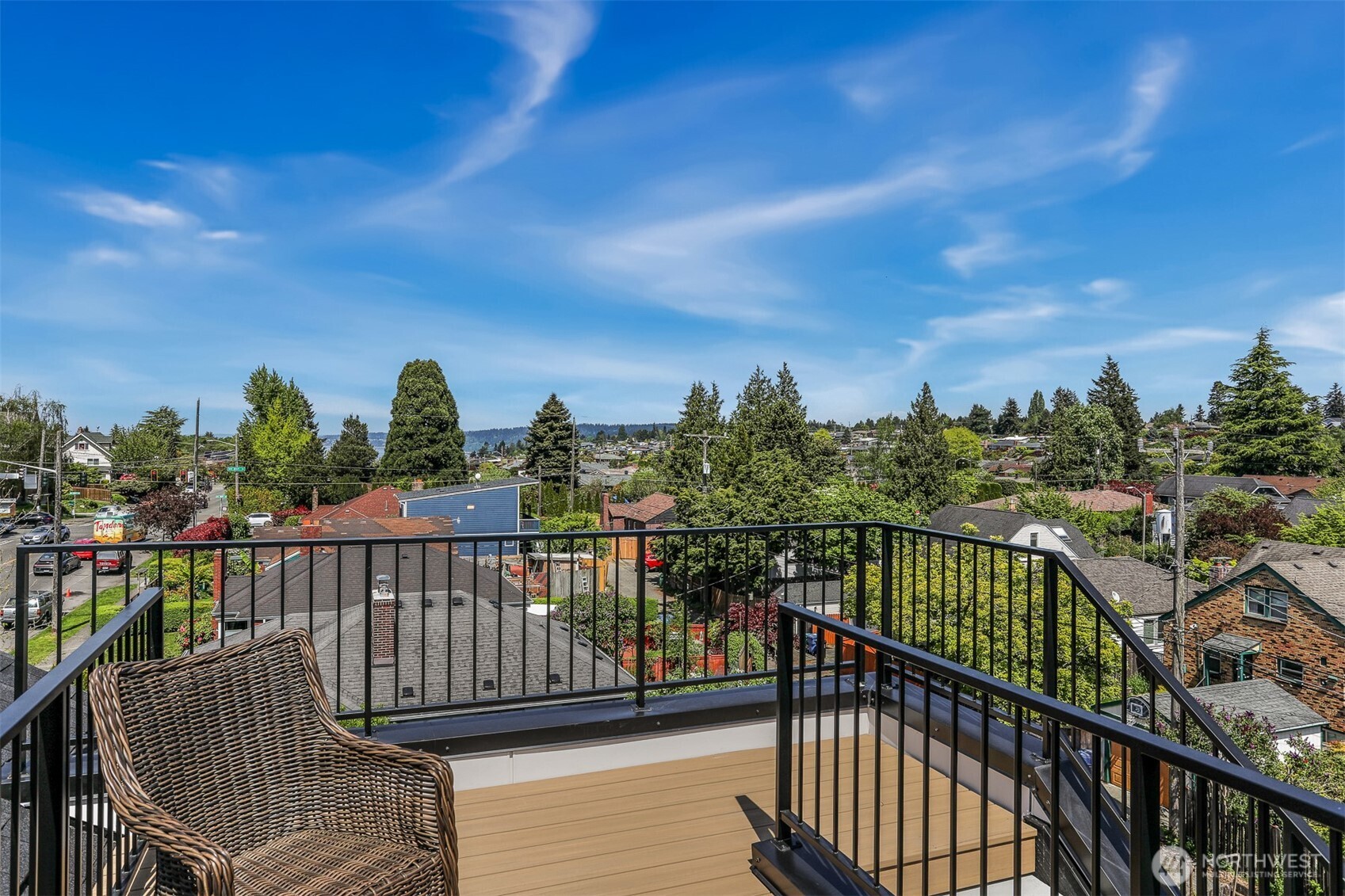 8330 24th Avenue NW, Seattle, WA 98117