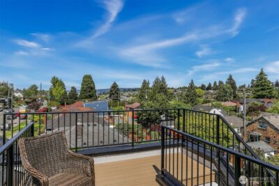 8330 24th Avenue NW, Seattle, WA 98117 - Photo 32