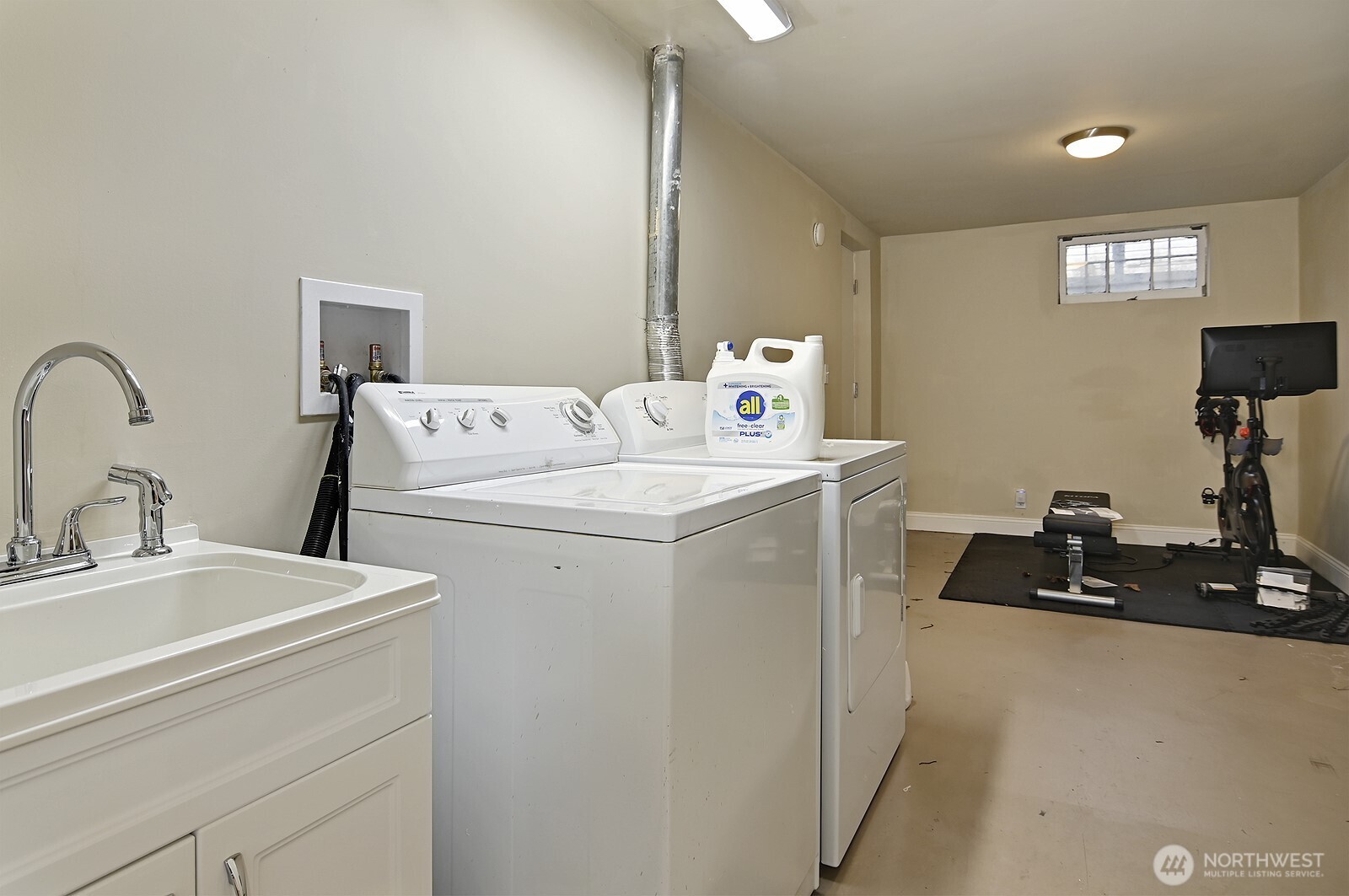 1113 26th Avenue S, Seattle, WA 98144