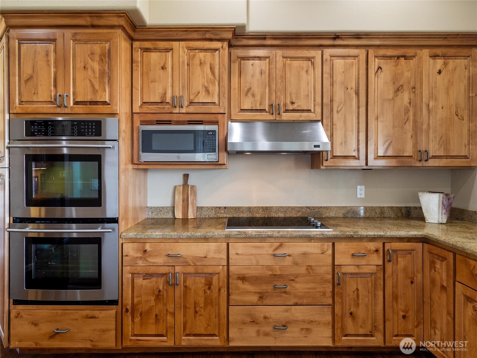 8144 Todderjen Lane SW, Olympia, WA 98512