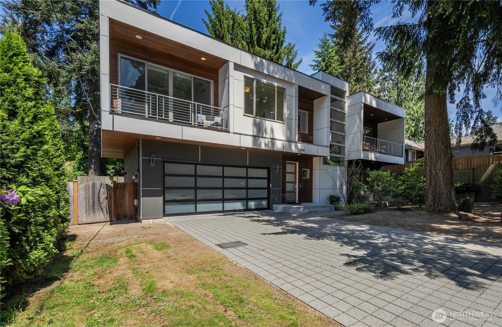 3034 NE 89th , Seattle, WA 98115