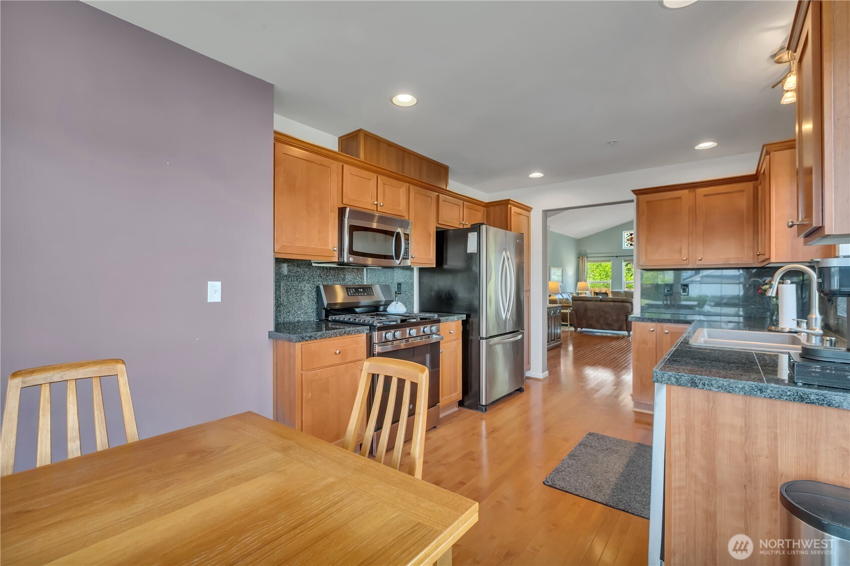 902 72nd Street SE, Auburn, WA 98092