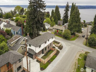10202 44th Avenue SW, Seattle, WA 98146 - Photo 4