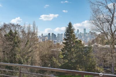 515 Howe #A, Seattle, WA 98109 - Photo 18
