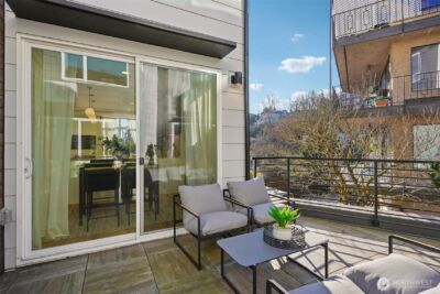 515 Howe #A, Seattle, WA 98109 - Photo 32