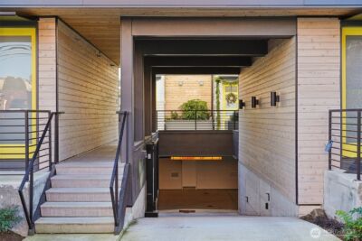 515 Howe #A, Seattle, WA 98109 - Photo 34