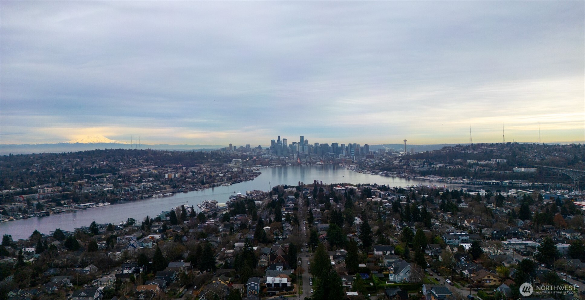 4413 Meridian Avenue N, Seattle, WA 98103