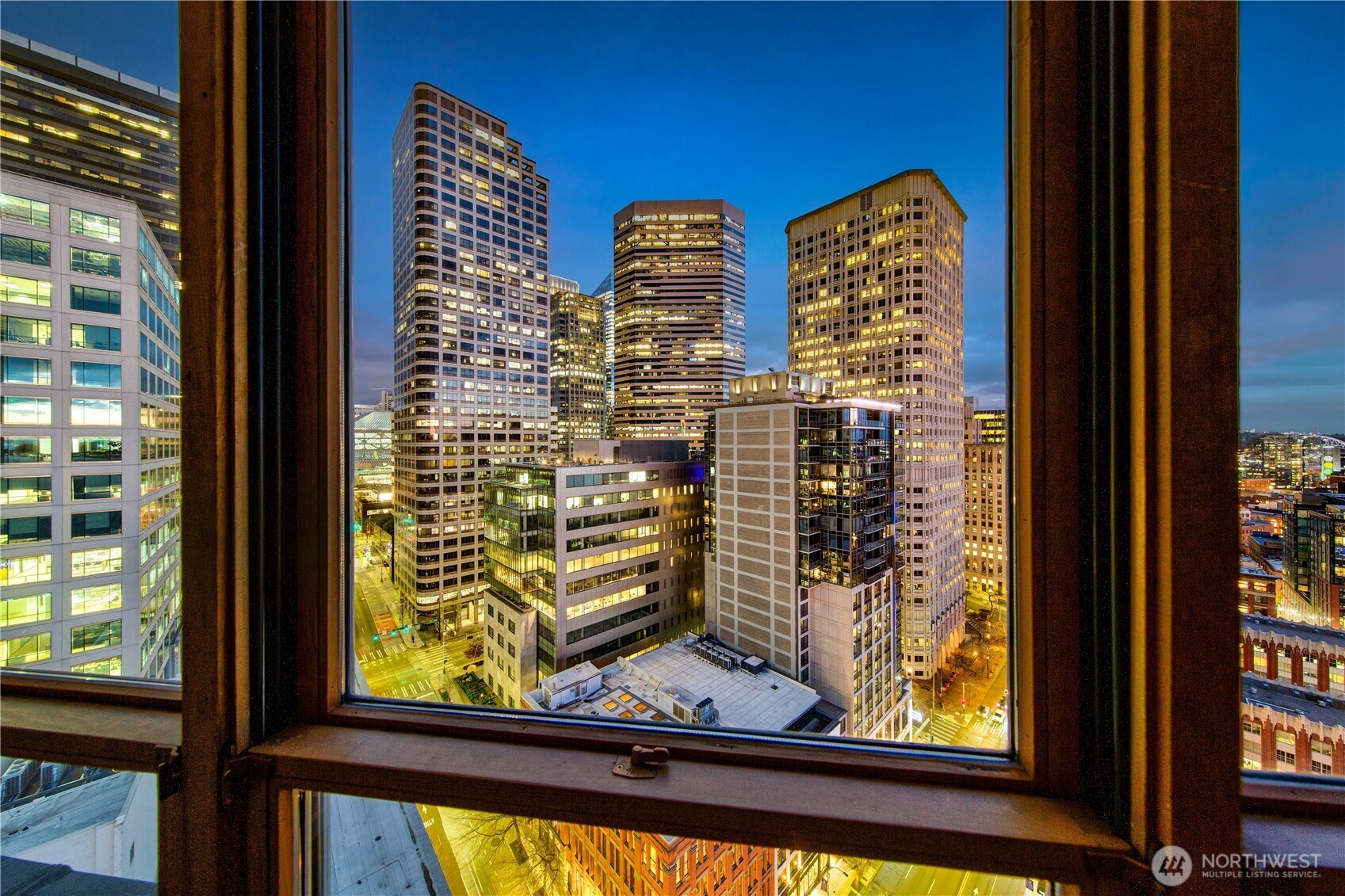 1107 1st Avenue #2002, Seattle, WA 98101