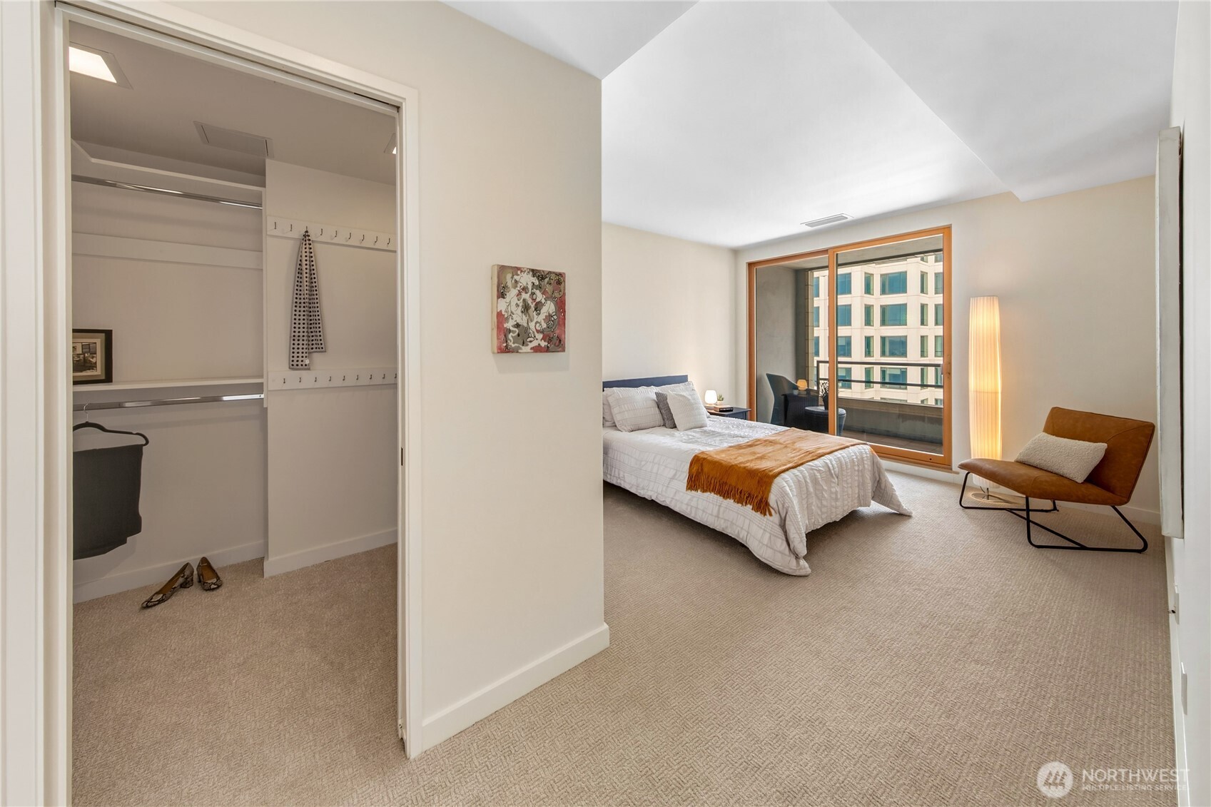 1107 1st Avenue #2002, Seattle, WA 98101