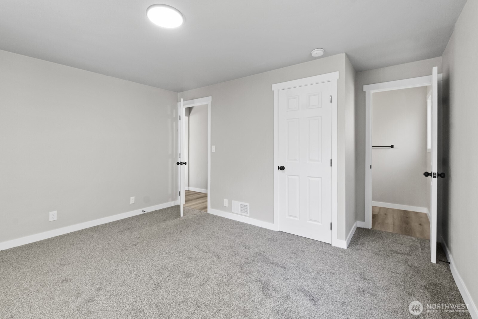 1114 2nd Avenue SW, Tumwater, WA 98512