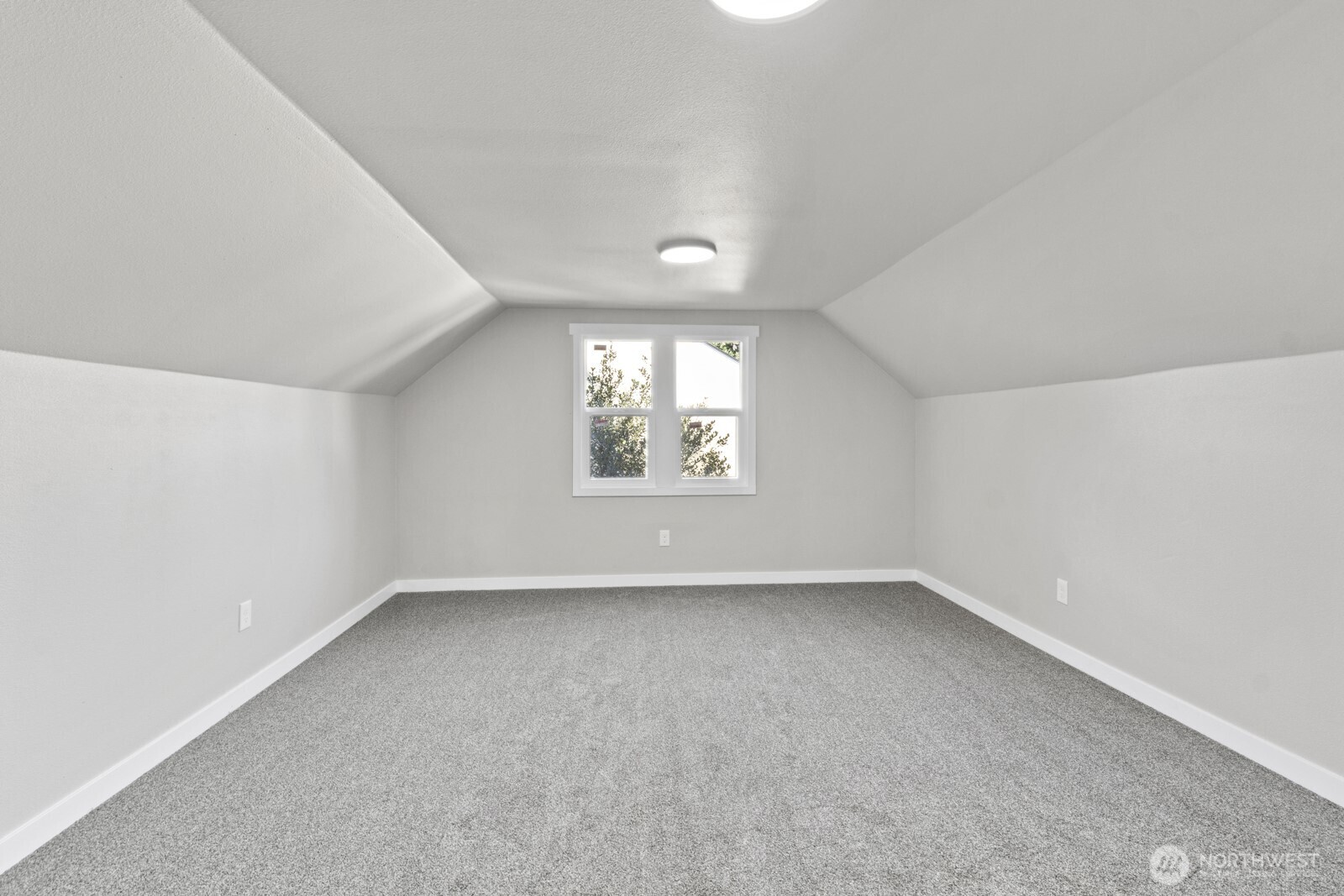 1114 2nd Avenue SW, Tumwater, WA 98512