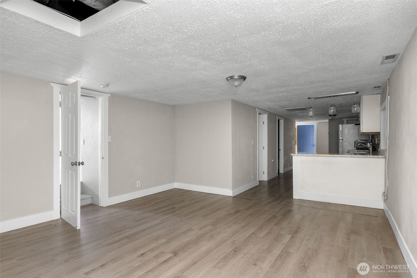 6323 Kitsap Way , Bremerton, WA 98312