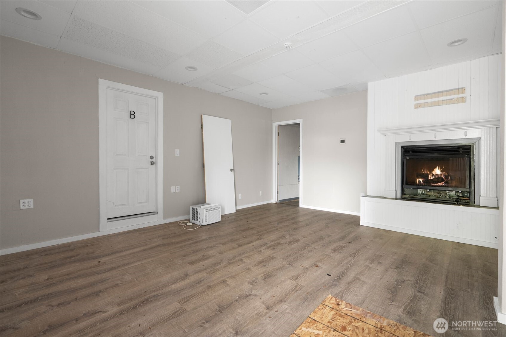 6323 Kitsap Way , Bremerton, WA 98312