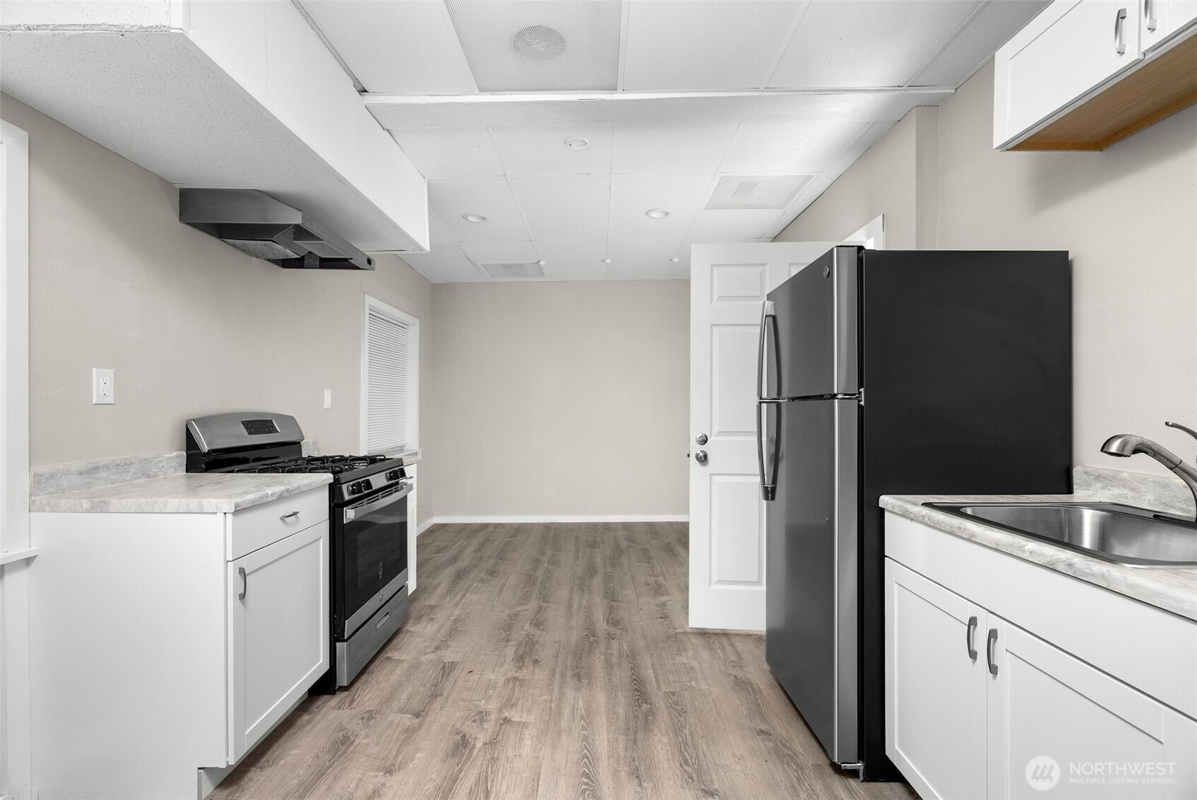 6323 Kitsap Way , Bremerton, WA 98312