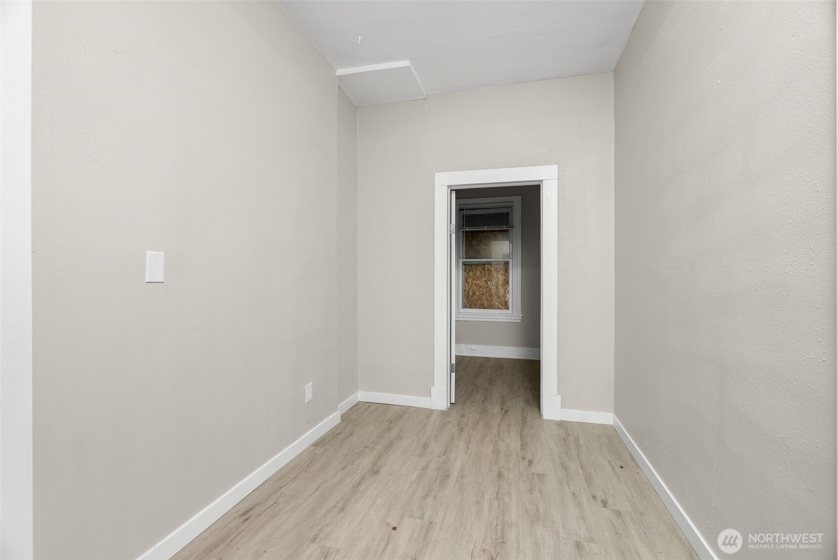 6323 Kitsap Way , Bremerton, WA 98312