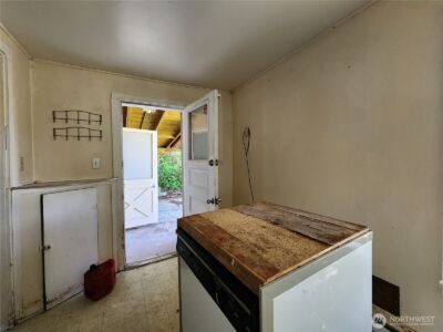 111 Cedar Avenue S, Eatonville, WA 98321 - Photo 7