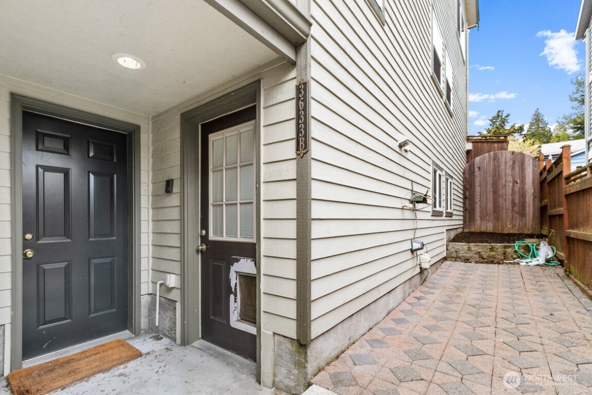 3633 22nd Avenue W #B, Seattle, WA 98199