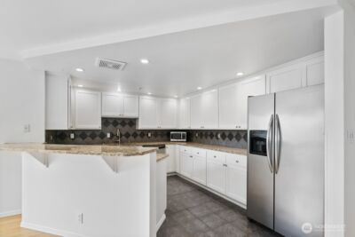 3633 22nd Avenue W #B, Seattle, WA 98199 - Photo 24