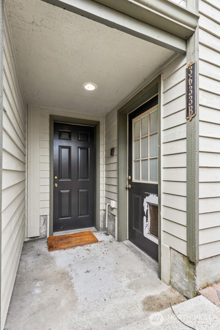3633 22nd Avenue W #B, Seattle, WA 98199