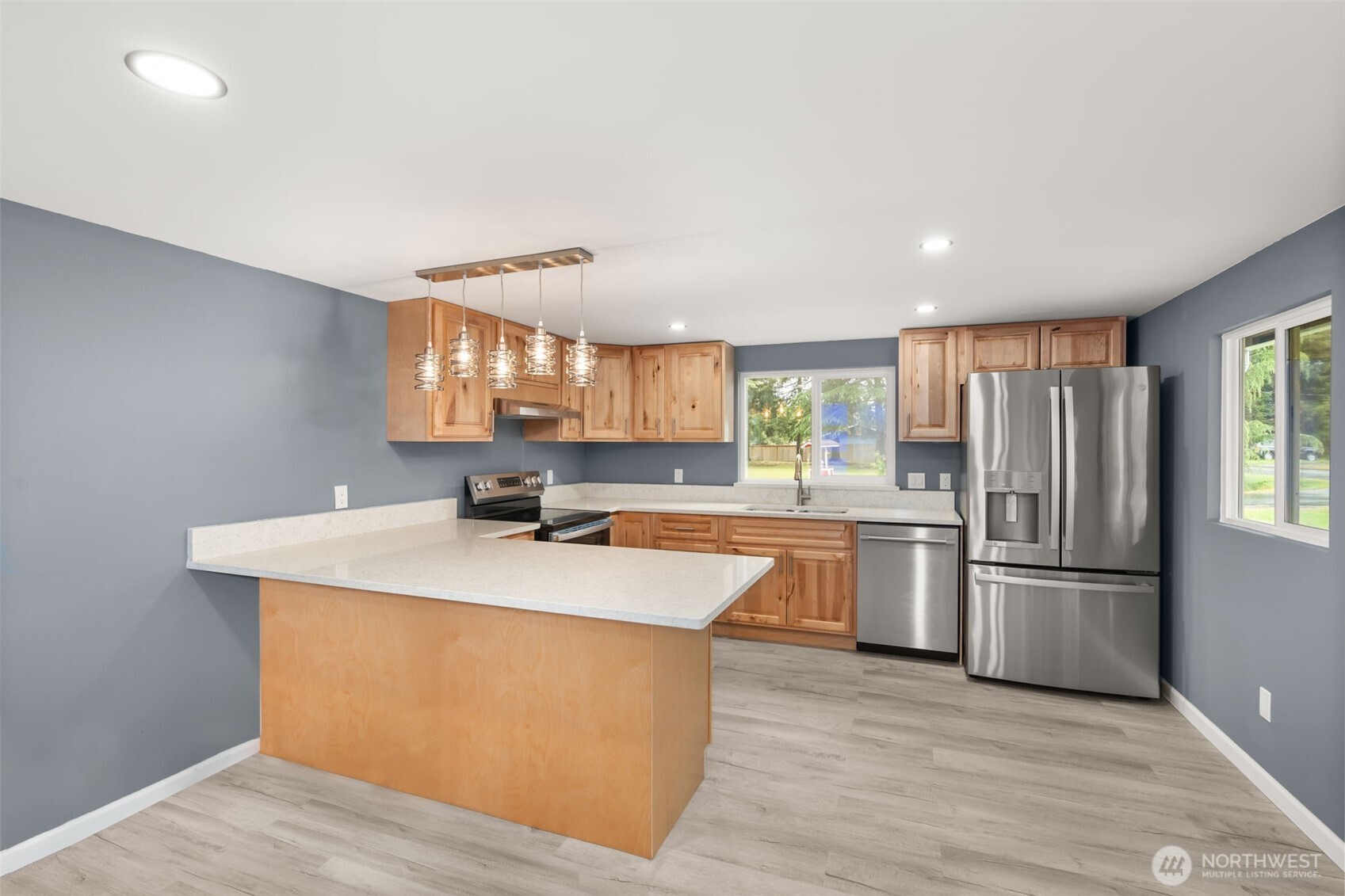 18011 Jordan St , Rochester, WA 98579