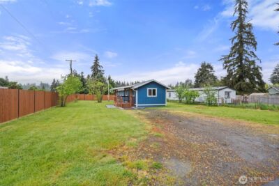 18011 Jordan St , Rochester, WA 98579 - Photo 2