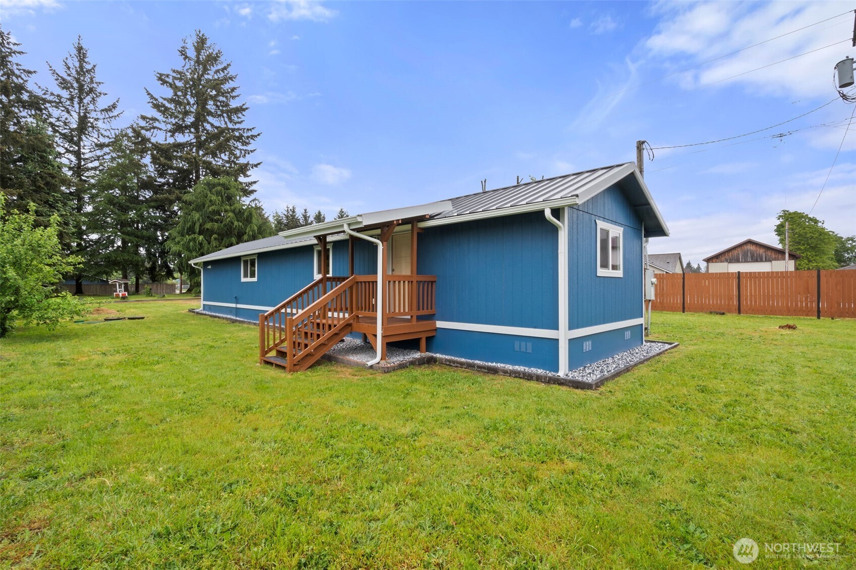 18011 Jordan St , Rochester, WA 98579